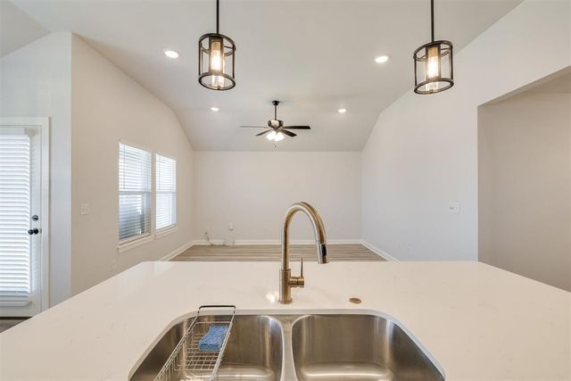 601 Blue Fish Road, Norman, OK 73069
