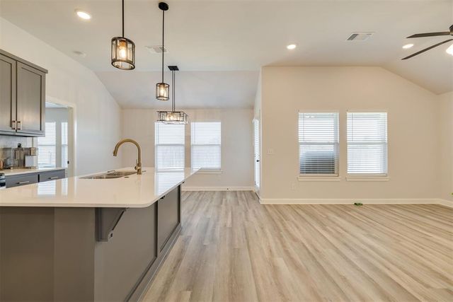 601 Blue Fish Road, Norman, OK 73069