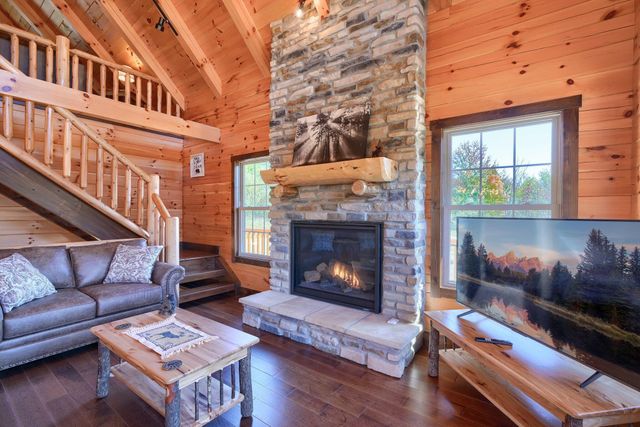 8301 Voris Road, Logan, OH 43138