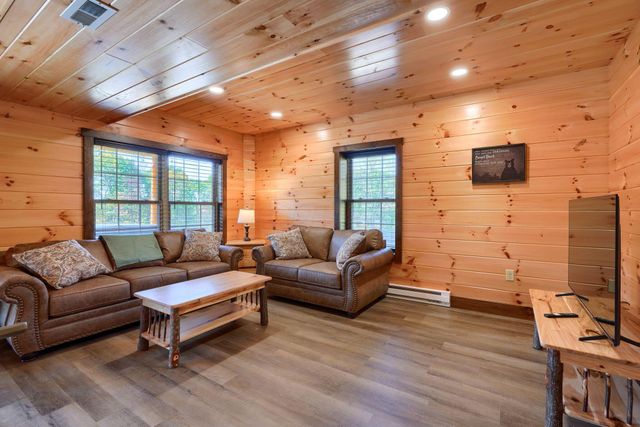 8301 Voris Road, Logan, OH 43138