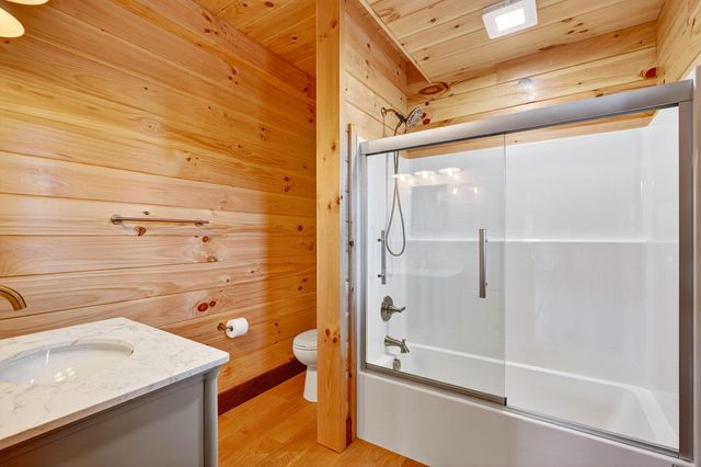 8301 Voris Road, Logan, OH 43138