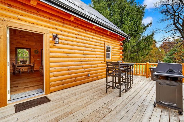 8301 Voris Road, Logan, OH 43138