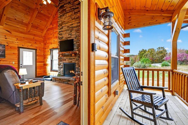 8301 Voris Road, Logan, OH 43138