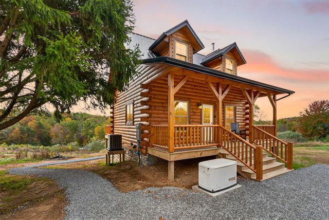 8301 Voris Road, Logan, OH 43138