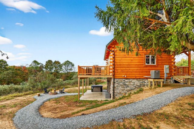 8301 Voris Road, Logan, OH 43138