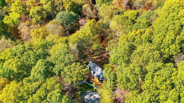 8301 Voris Road, Logan, OH 43138