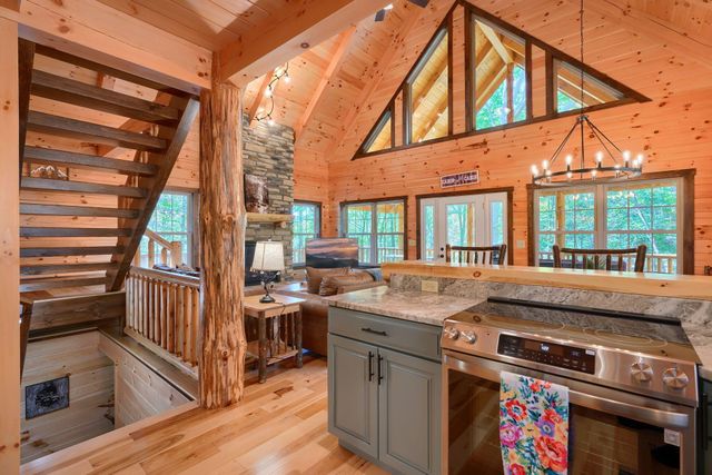 8301 Voris Road, Logan, OH 43138