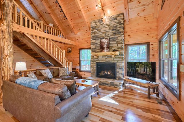 8301 Voris Road, Logan, OH 43138