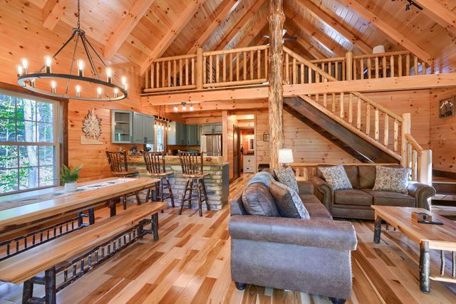 8301 Voris Road, Logan, OH 43138