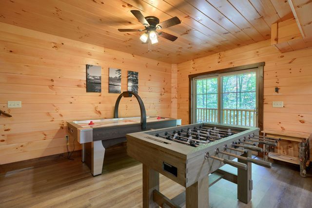 8301 Voris Road, Logan, OH 43138