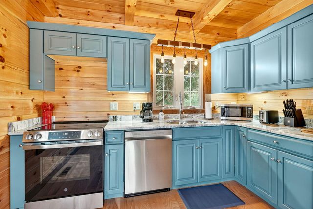 8301 Voris Road, Logan, OH 43138