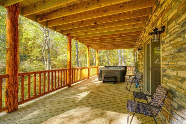 8301 Voris Road, Logan, OH 43138