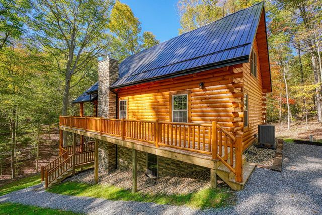 8301 Voris Road, Logan, OH 43138