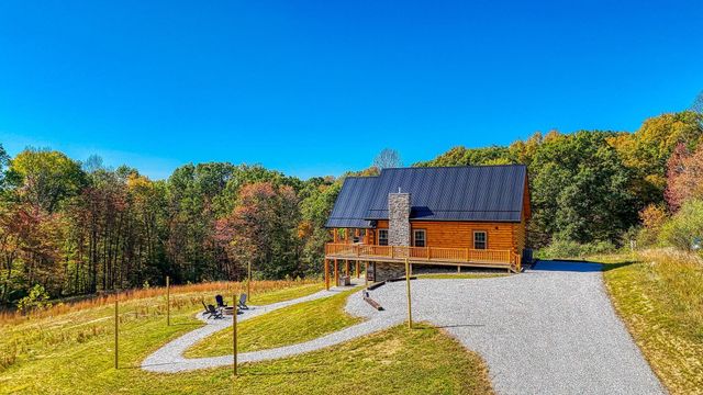 8301 Voris Road, Logan, OH 43138