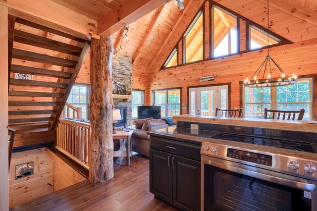 8301 Voris Road, Logan, OH 43138