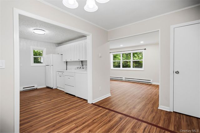 3 Aspen Road, Mastic Beach, NY 11951