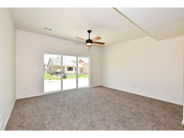 2417 Juno Ln, Johnstown, CO 80534
