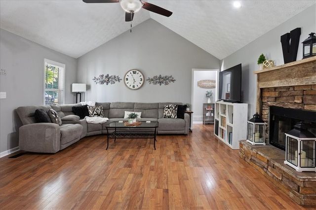 208 Timberline Drive, Jasper, GA 30143