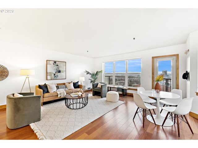 335 Nw UPTOWN Ter 3A, Portland, OR 97210