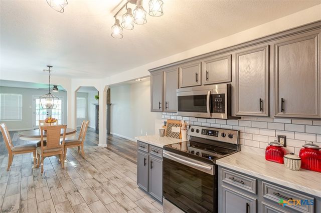 2502 Mikulec Drive, Killeen, TX 76542