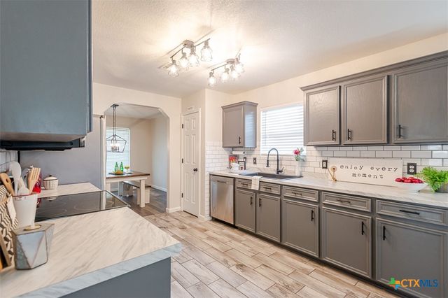 2502 Mikulec Drive, Killeen, TX 76542