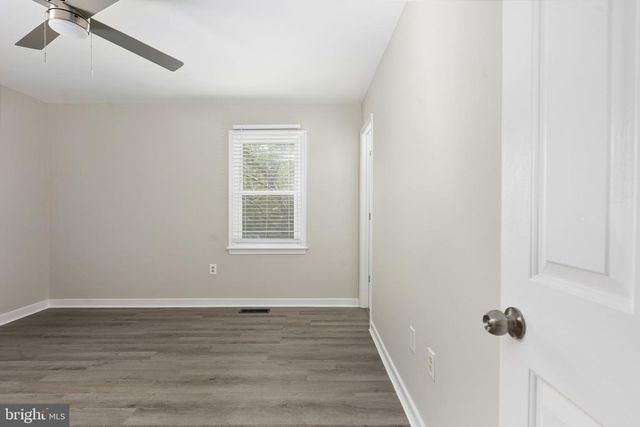 7014 SHARON RD, Fredericksburg, VA 22407
