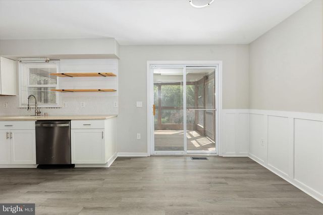 7014 SHARON RD, Fredericksburg, VA 22407