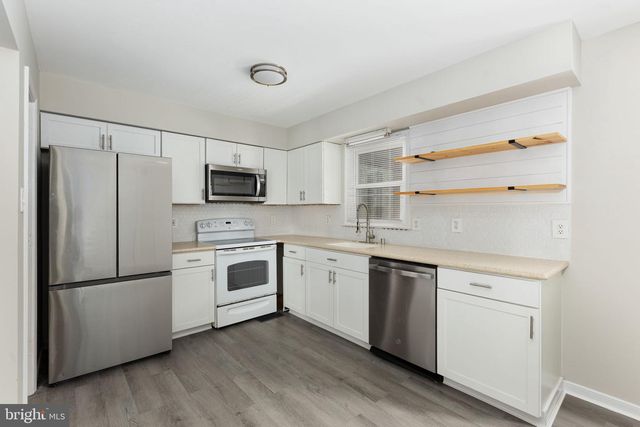 7014 SHARON RD, Fredericksburg, VA 22407