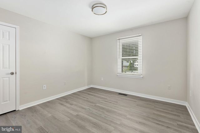 7014 SHARON RD, Fredericksburg, VA 22407