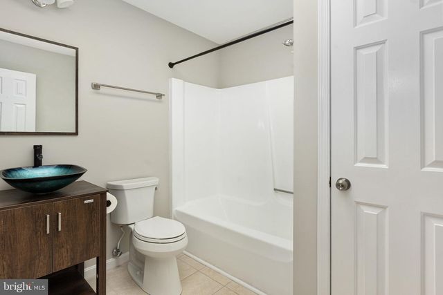 7014 SHARON RD, Fredericksburg, VA 22407