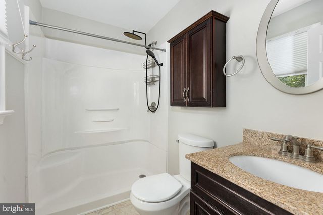 7014 SHARON RD, Fredericksburg, VA 22407