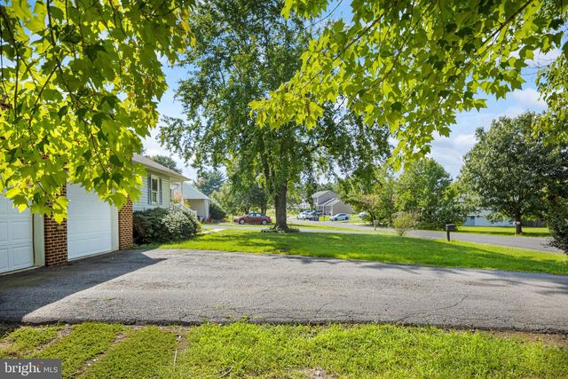 7014 SHARON RD, Fredericksburg, VA 22407