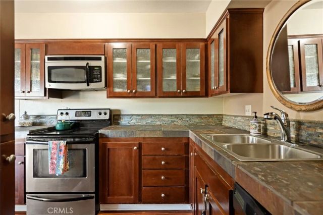 184 Ca-173 30, Lake Arrowhead, CA 92352