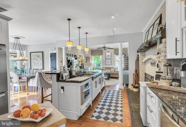 25 THOMAS SHILLING CT, Upperco, MD 21155