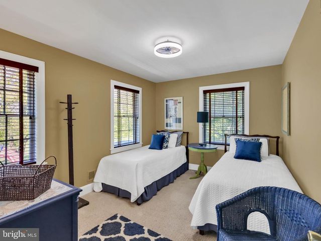25 THOMAS SHILLING CT, Upperco, MD 21155