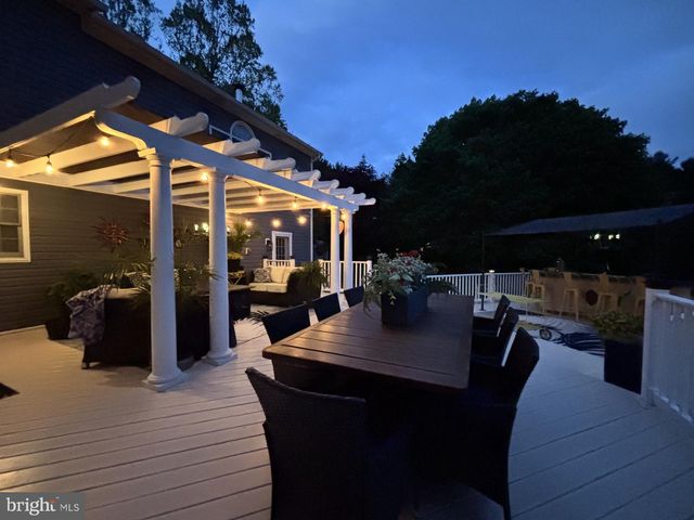 25 THOMAS SHILLING CT, Upperco, MD 21155