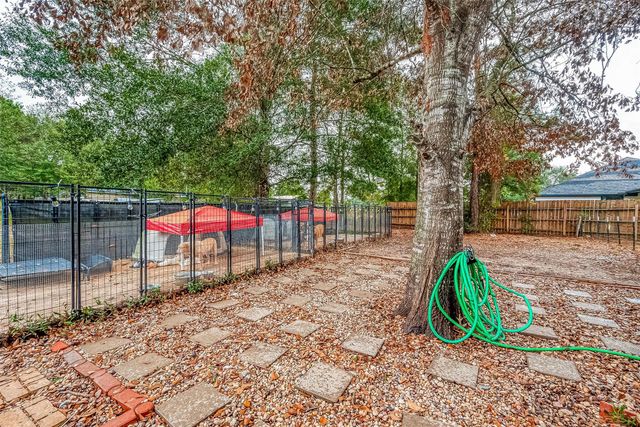 736 Road 7000, Cleveland, TX 77327