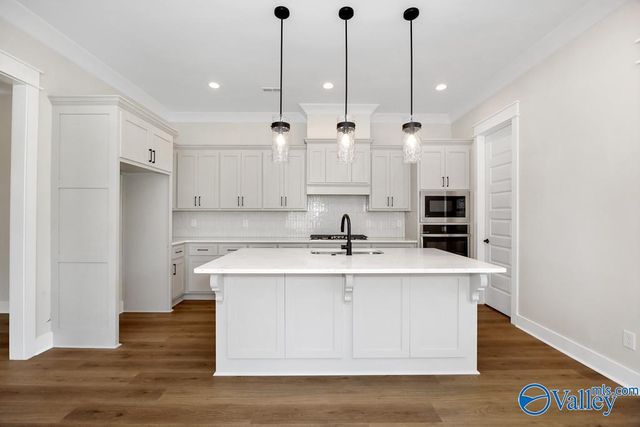 6426 Lenox Hill Way, Huntsville, AL 35806