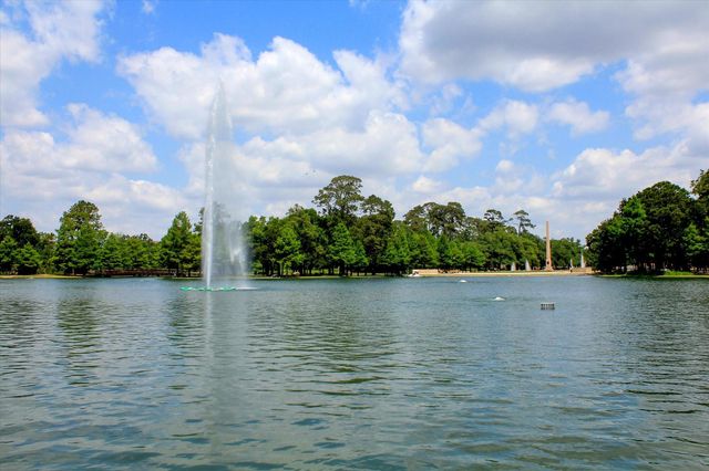 3215 Milburn Street, Houston, TX 77021