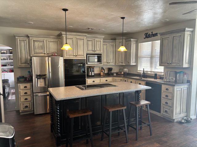 59505 E Baptiste Drive, Miami, OK 74354