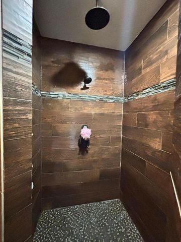 59505 E Baptiste Drive, Miami, OK 74354