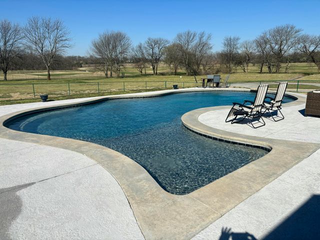 59505 E Baptiste Drive, Miami, OK 74354