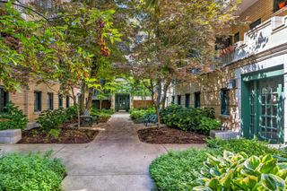 4320 N Clarendon Avenue 2011, Chicago, IL 60613