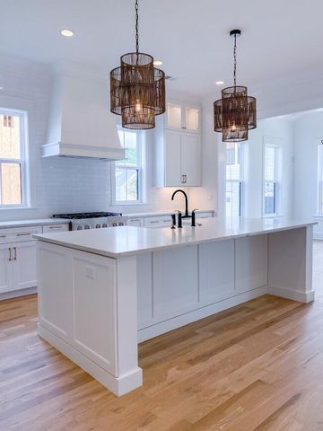 3873 Summerton Street, Mount Pleasant, SC 29466