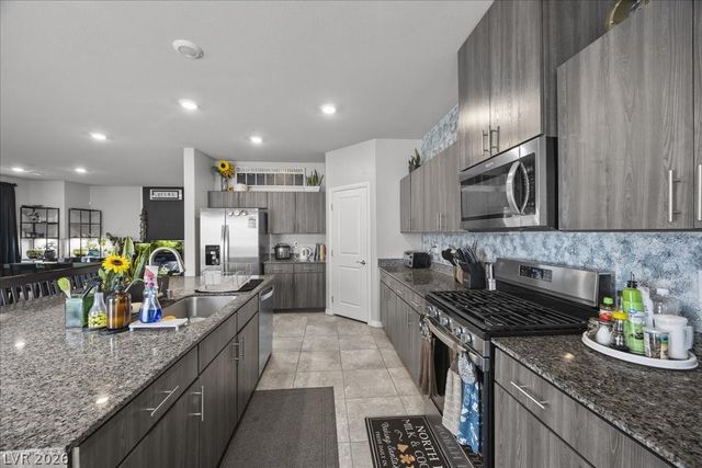 4563 Ginger Hills Avenue, Las Vegas, NV 89141