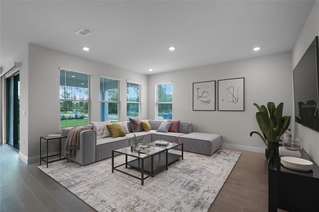 Image 4 of property listing at 18029 CIDER MILL LANE, Winter Garden, FL 34787