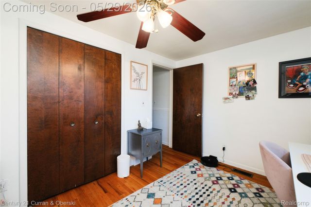 23592 Plumbrooke Drive, Southfield, MI 48075