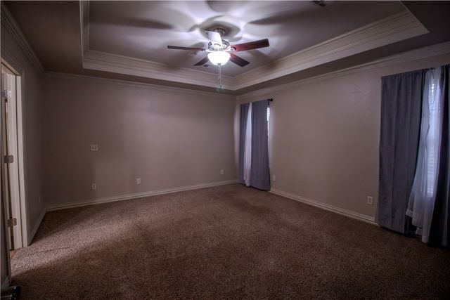 202 Dawn Drive, Centerton, AR 72719