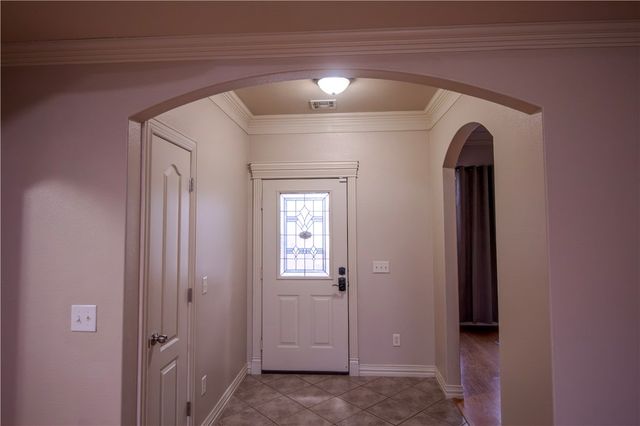 202 Dawn Drive, Centerton, AR 72719