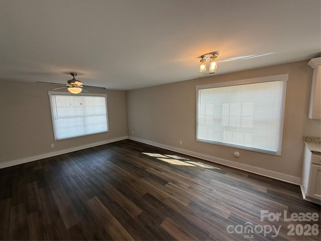 1402 Martin Luther King Jr Avenue B, Kannapolis, NC 28083